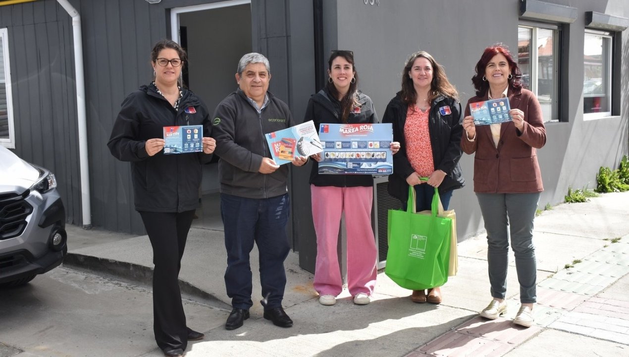 /seremis-de-salud-y-economia-refuerzan-entrega-de-informacion-de-marea-roja