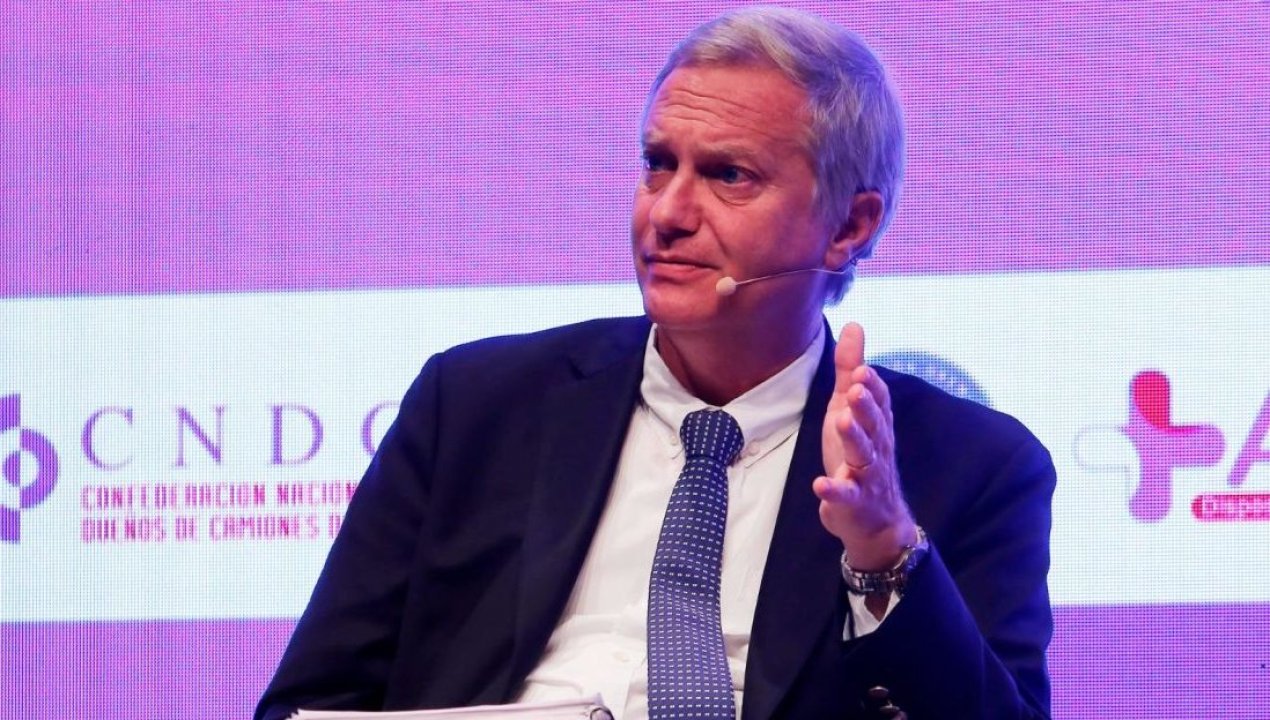 /actualidad/kast-expone-ante-empresarios-de-icare-y-refuerza-senales-sobre-su-futuro