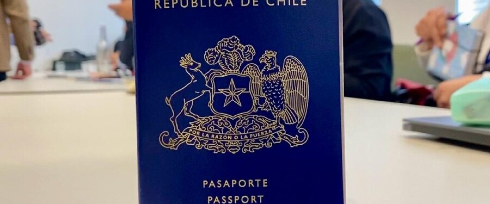 Chile lidera América Latina con el pasaporte más poderoso en ranking internacional