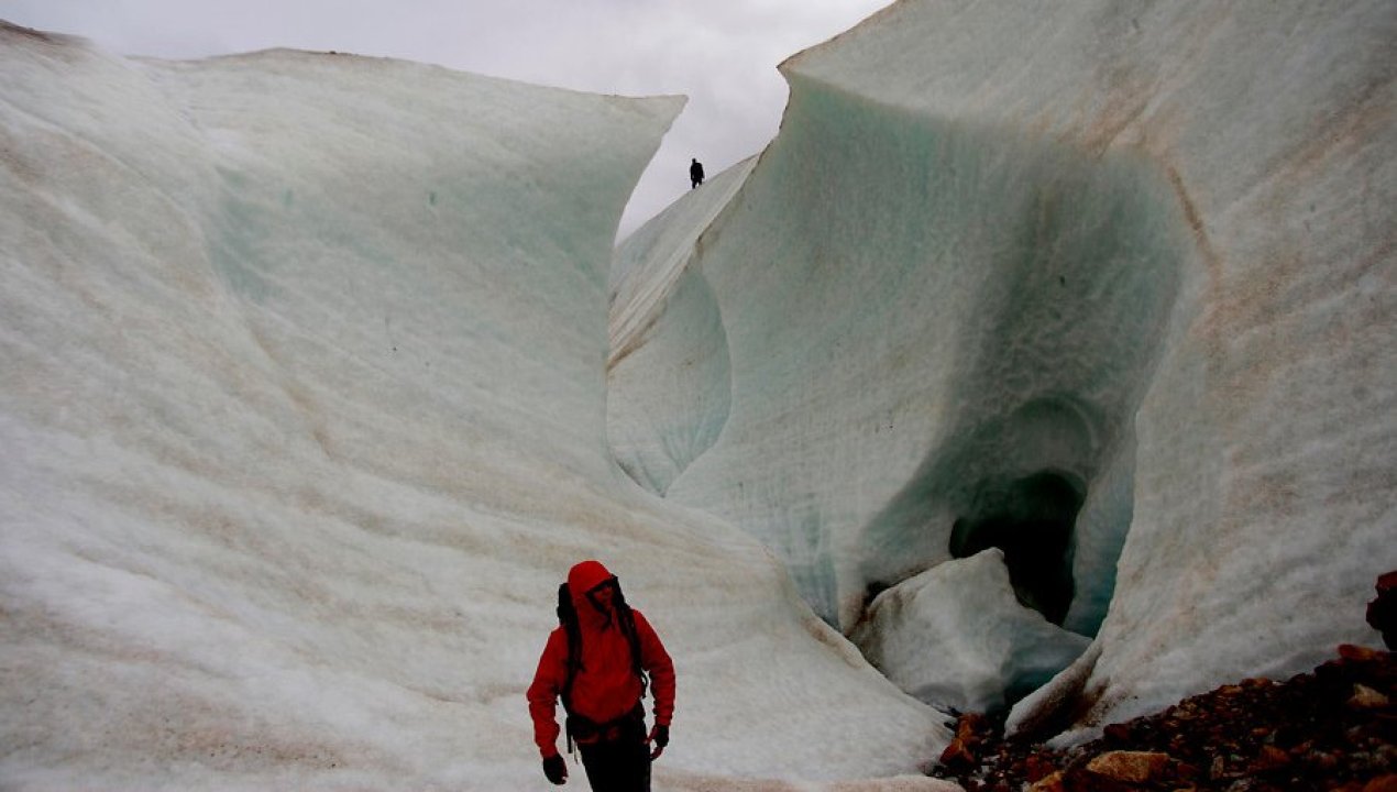 /internacional/senado-argentino-aprueba-cambios-a-proteccion-de-glaciares-y-genera