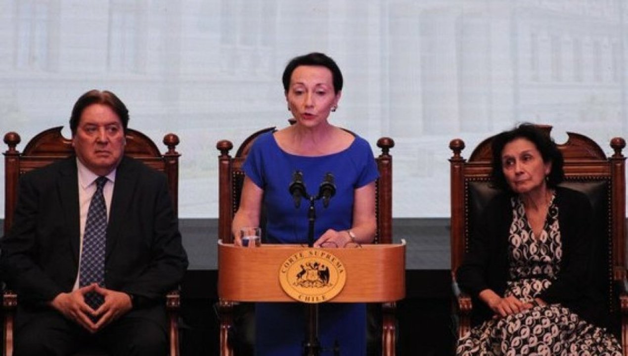 /actualidad/la-presidenta-de-la-corte-suprema-critica-la-facultad-presidencial-del