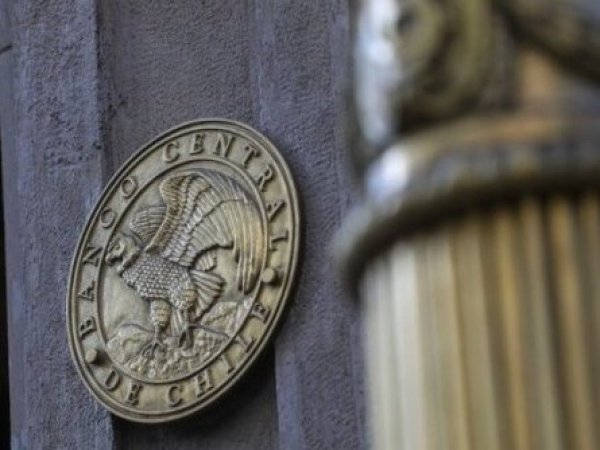 Banco Central elevará exigencia de capital a bancos para fortalecer estabilidad financiera