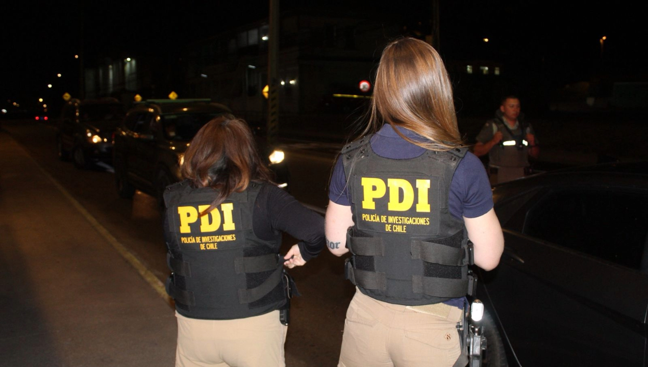 /pdi-tocopilla-realiza-fiscalizacion-migratoria-que-permite-detectar-a-un